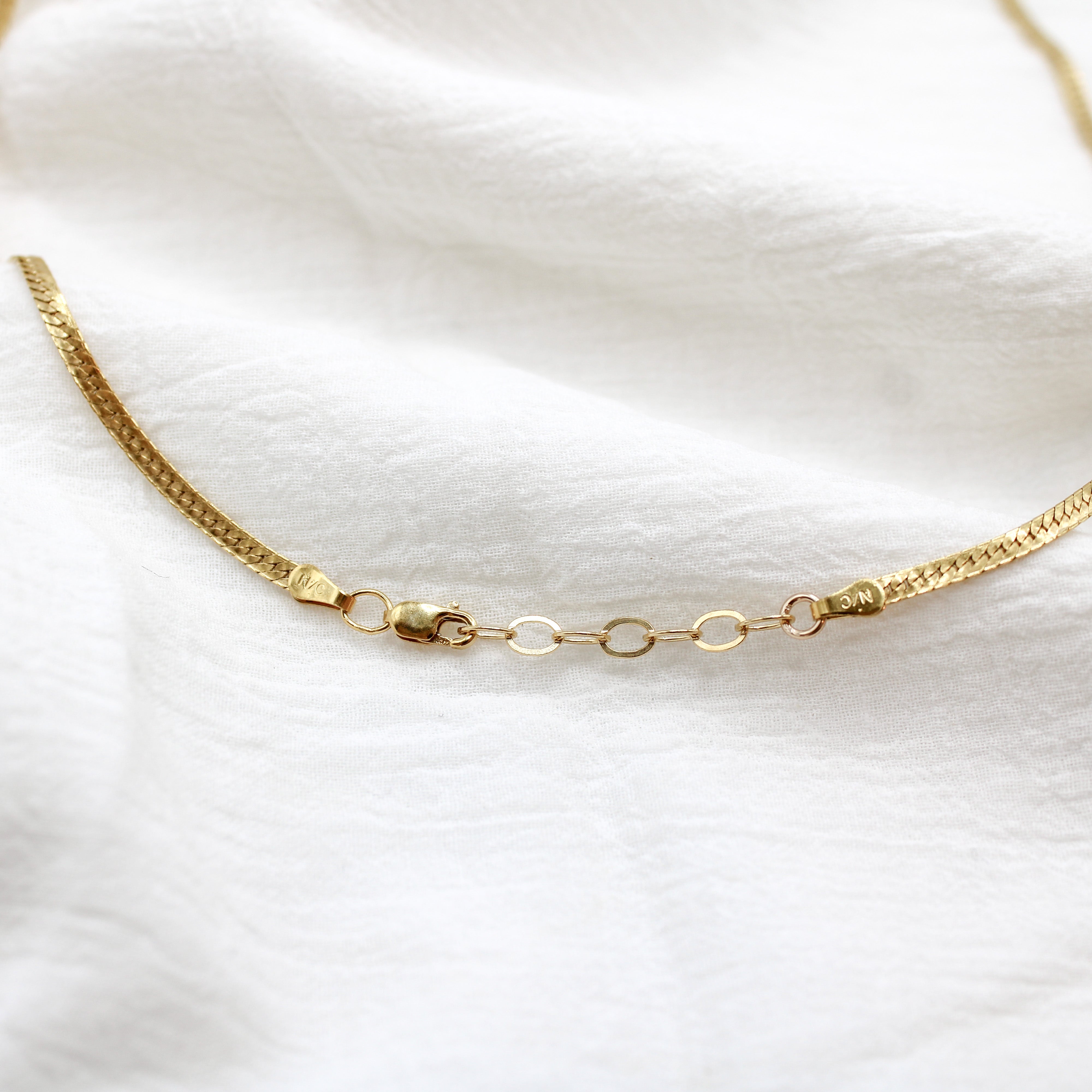 Goldie Chain
